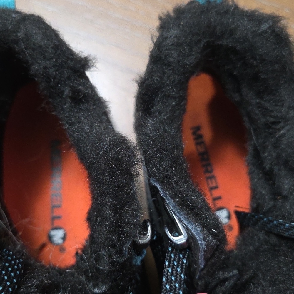 Merrell Atmos Mid Womans Black 300 Gram Fleece Lined Boots, Size 8.5 - Picture 9 of 10